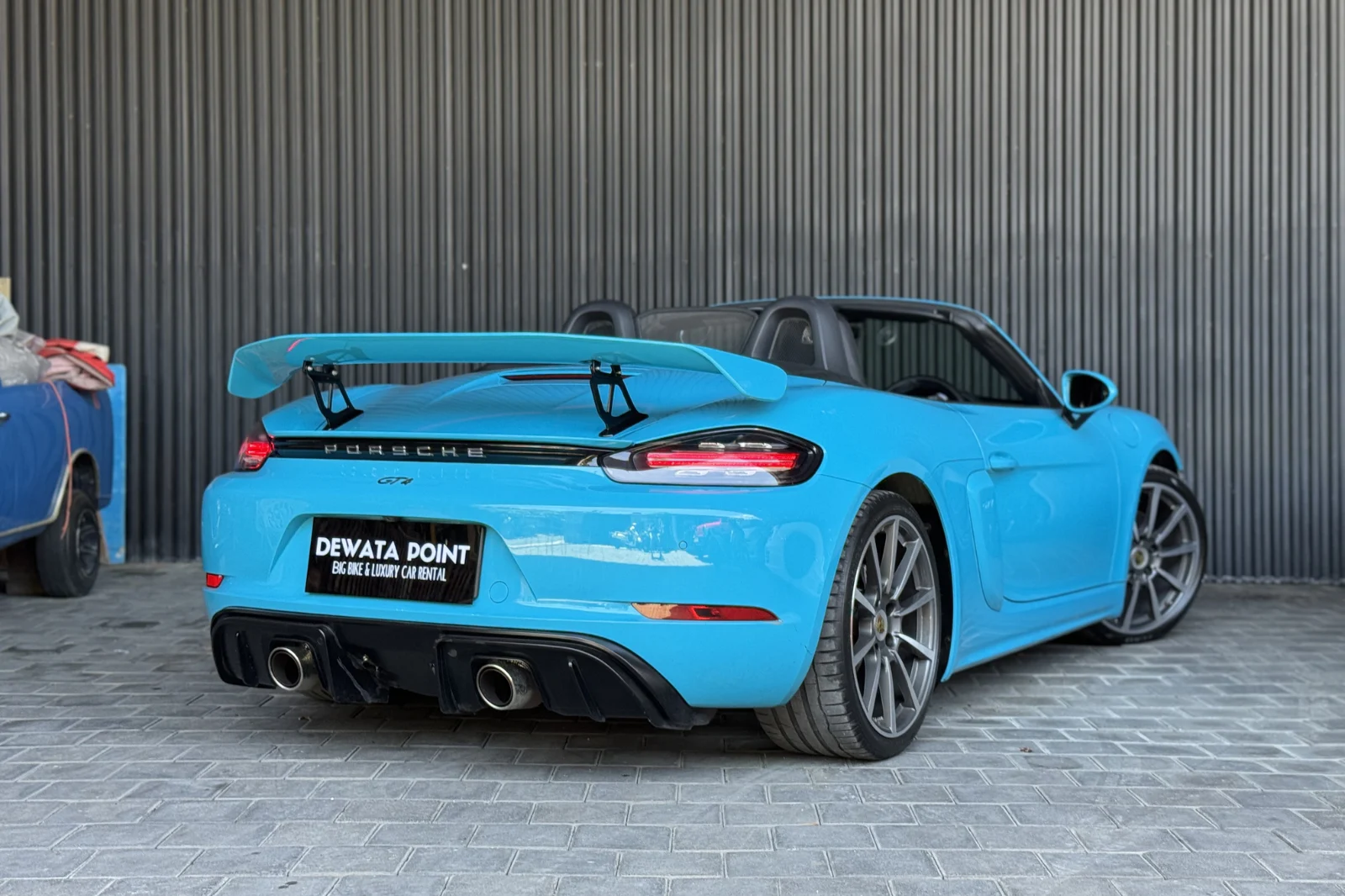 Catalog-Dewata Point-PORSCHE GT4-3